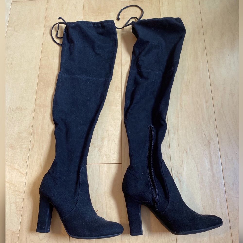 Knee High Tie Velvet Heeled Boots size 6